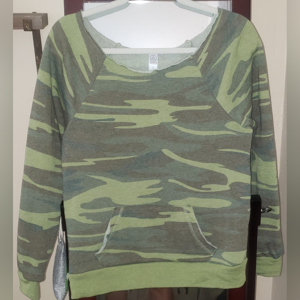 Alternative camo sweatshirt